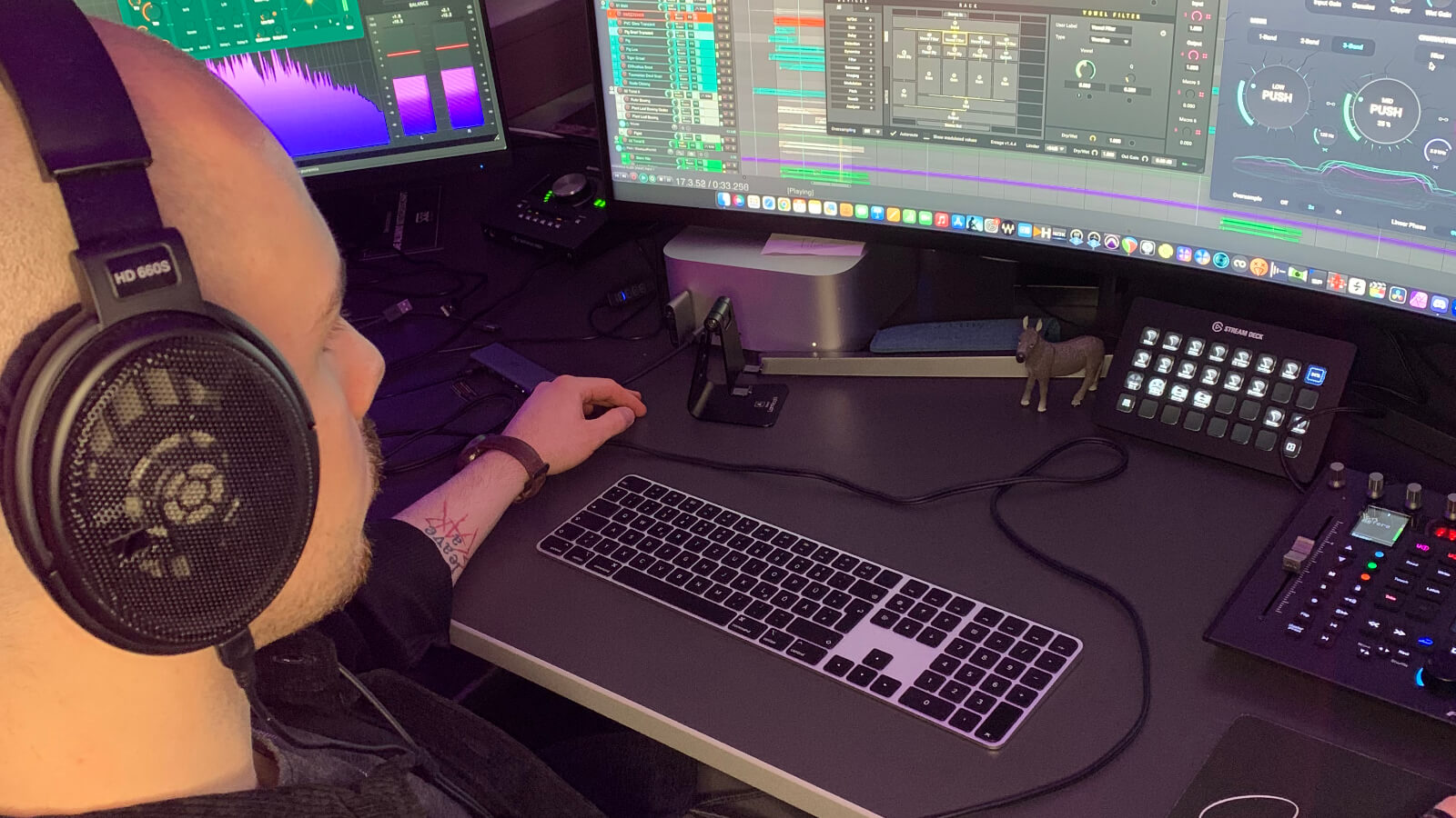 Jannik at his desk tiny