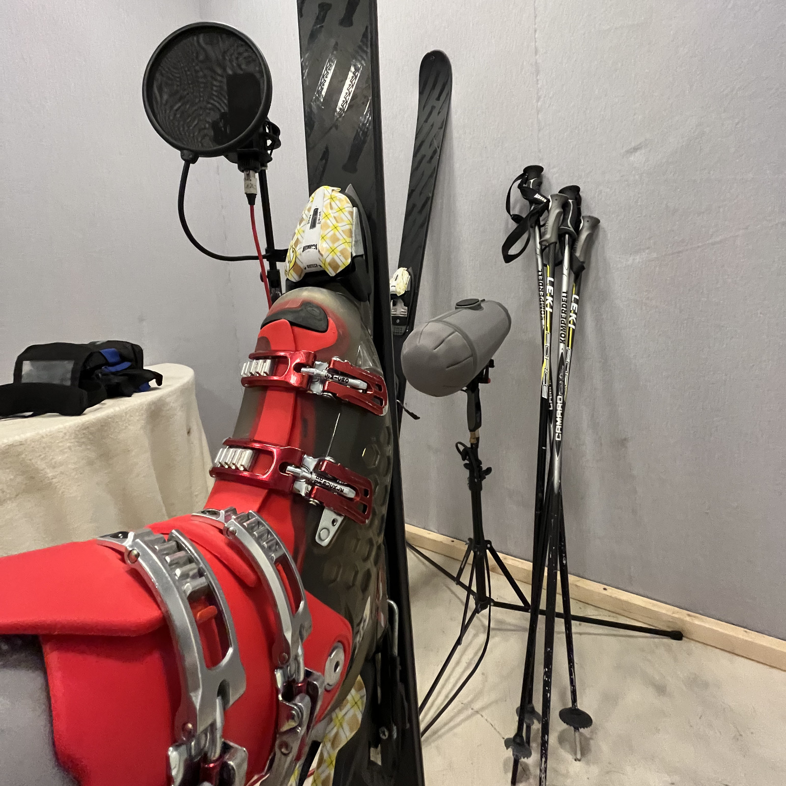 skiboot ski boot sounds